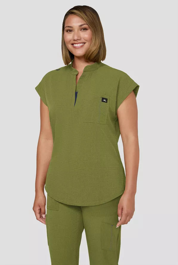 Koi Solis Catrin Dolman Sleeve Mandarin Collar Scrub Top